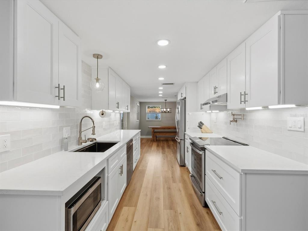 5532 Berlin Drive Port Richey, FL 34668 - Photo 9 of 90