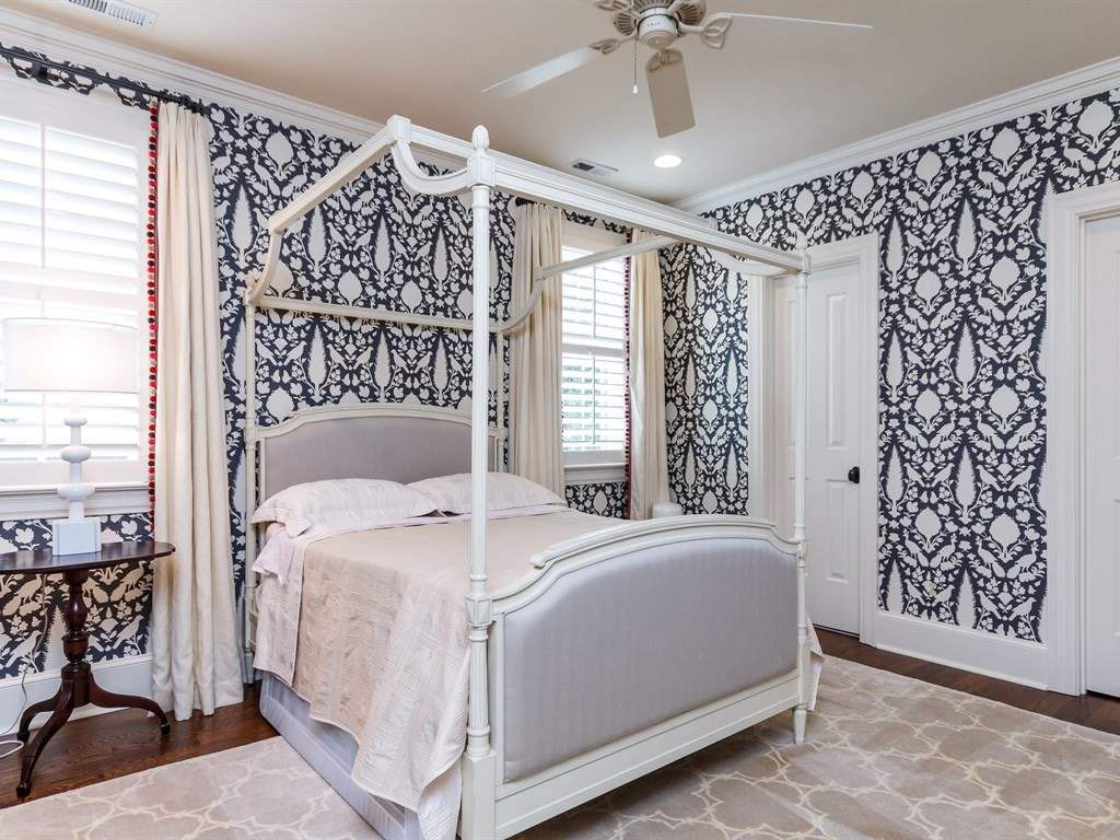 2305 Beechridge Road Raleigh, NC 27608 - Photo 17 of 24 Photo 17