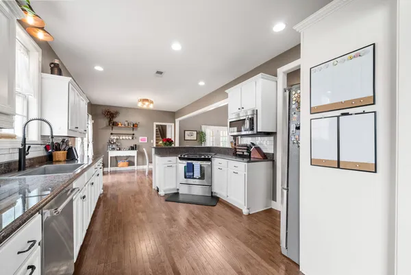 $564,000 | 1154 Buggy Cove, Clarksville, TN 37043