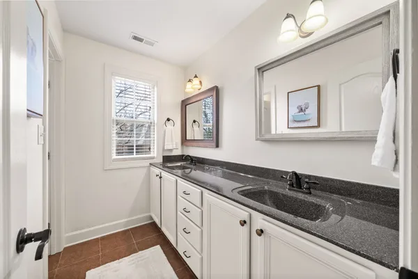 $564,000 | 1154 Buggy Cove, Clarksville, TN 37043