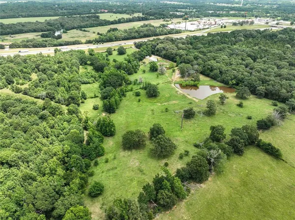 $689,000 | 3389 Pvt Road, Van, TX 75790