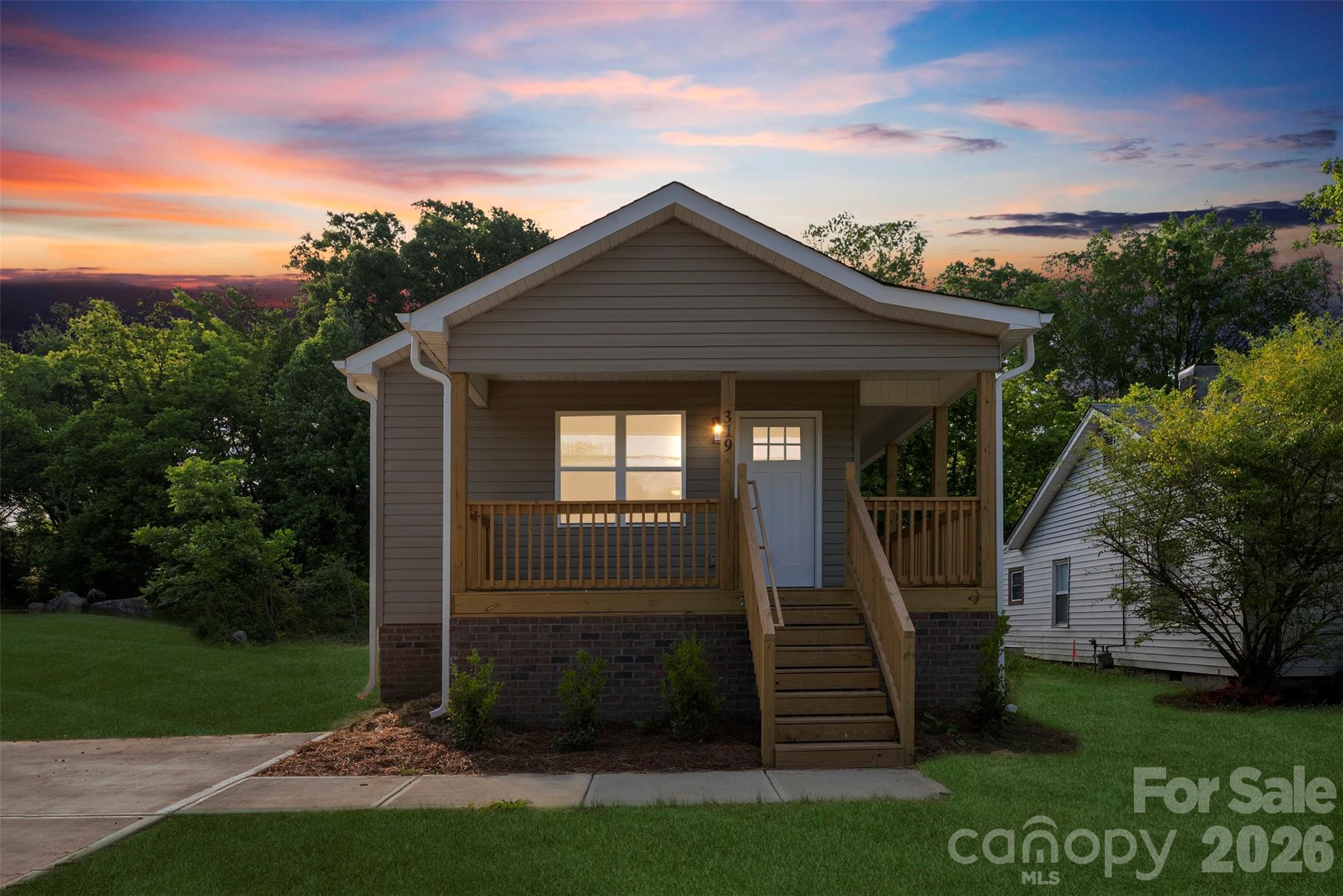 319 South Workman Street Rock Hill, SC 29730 - Photo 4 of 32