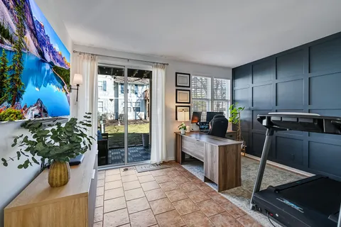 $430,000 | 262 Waverly Court, Willowbrook, IL 60527