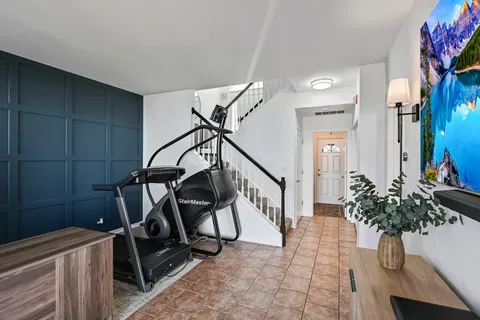 $430,000 | 262 Waverly Court, Willowbrook, IL 60527