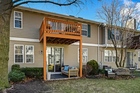 $430,000 | 262 Waverly Court, Willowbrook, IL 60527