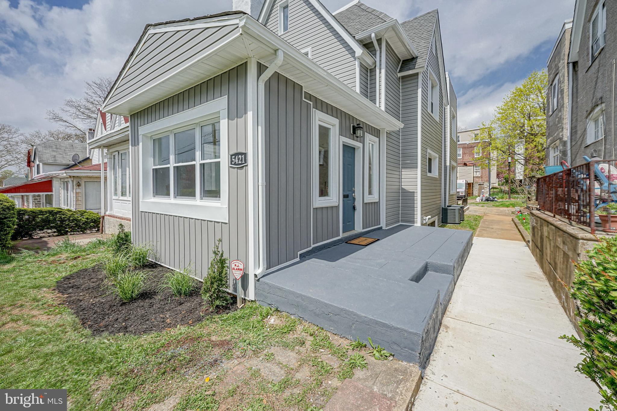 5421 Gainor Road Philadelphia, PA 19131 - Photo 4 of 43 Gallery Image 4