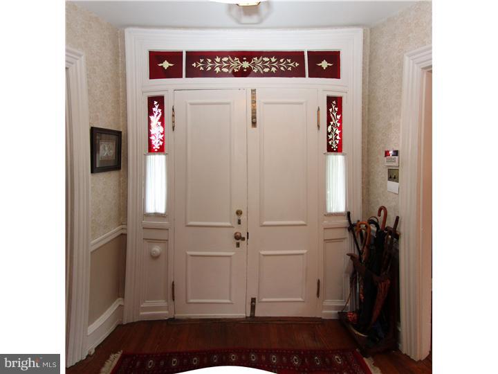 501 East Mill Road Flourtown, PA 19031 - Photo 8 of 25 Foyer