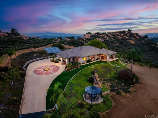 $1,599,000 | 19894 Via Vista Grande, Ramona, CA 92065