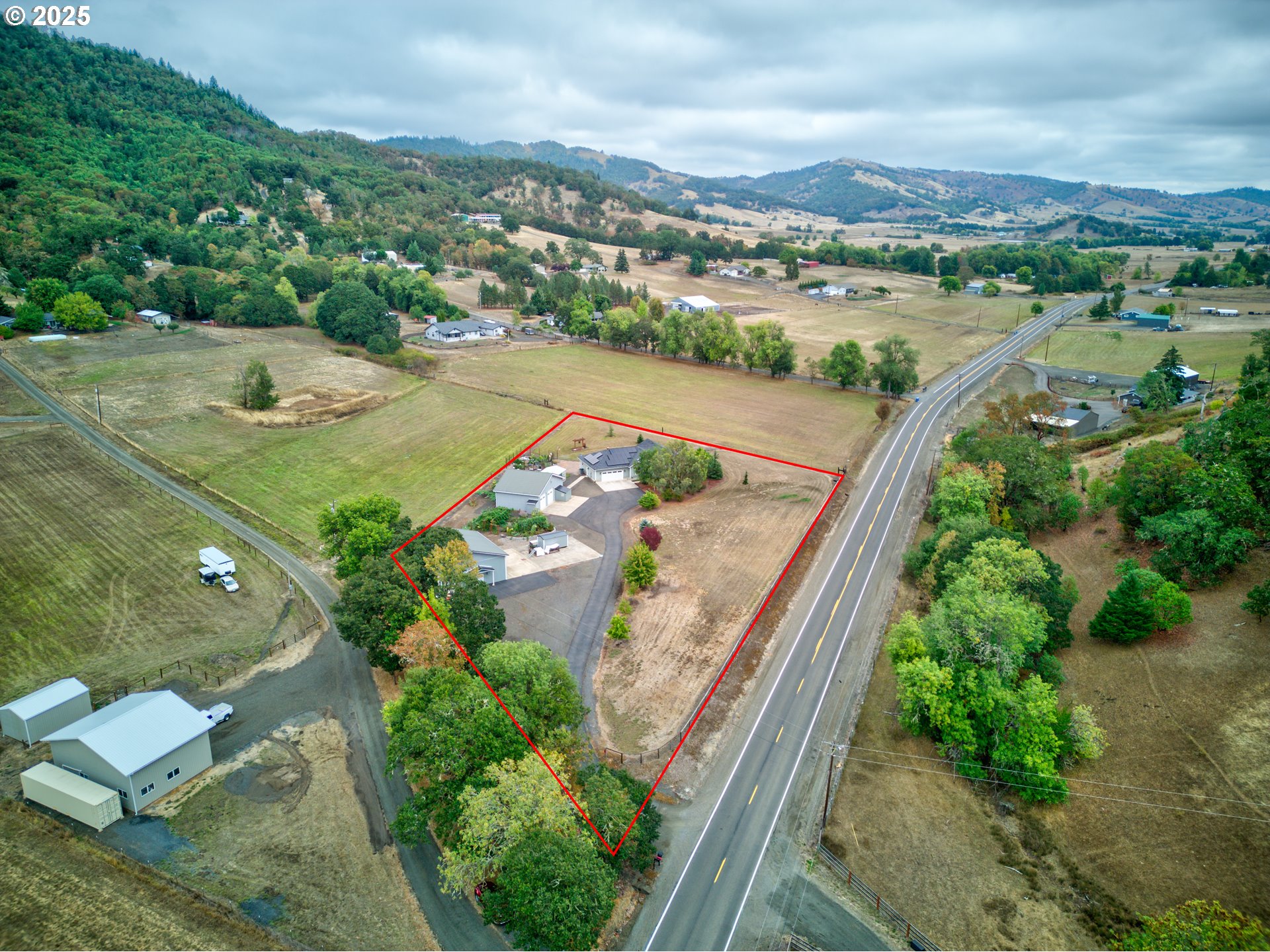 4321 Happy Valley Road Roseburg, OR 97471 - Photo 41 of 48