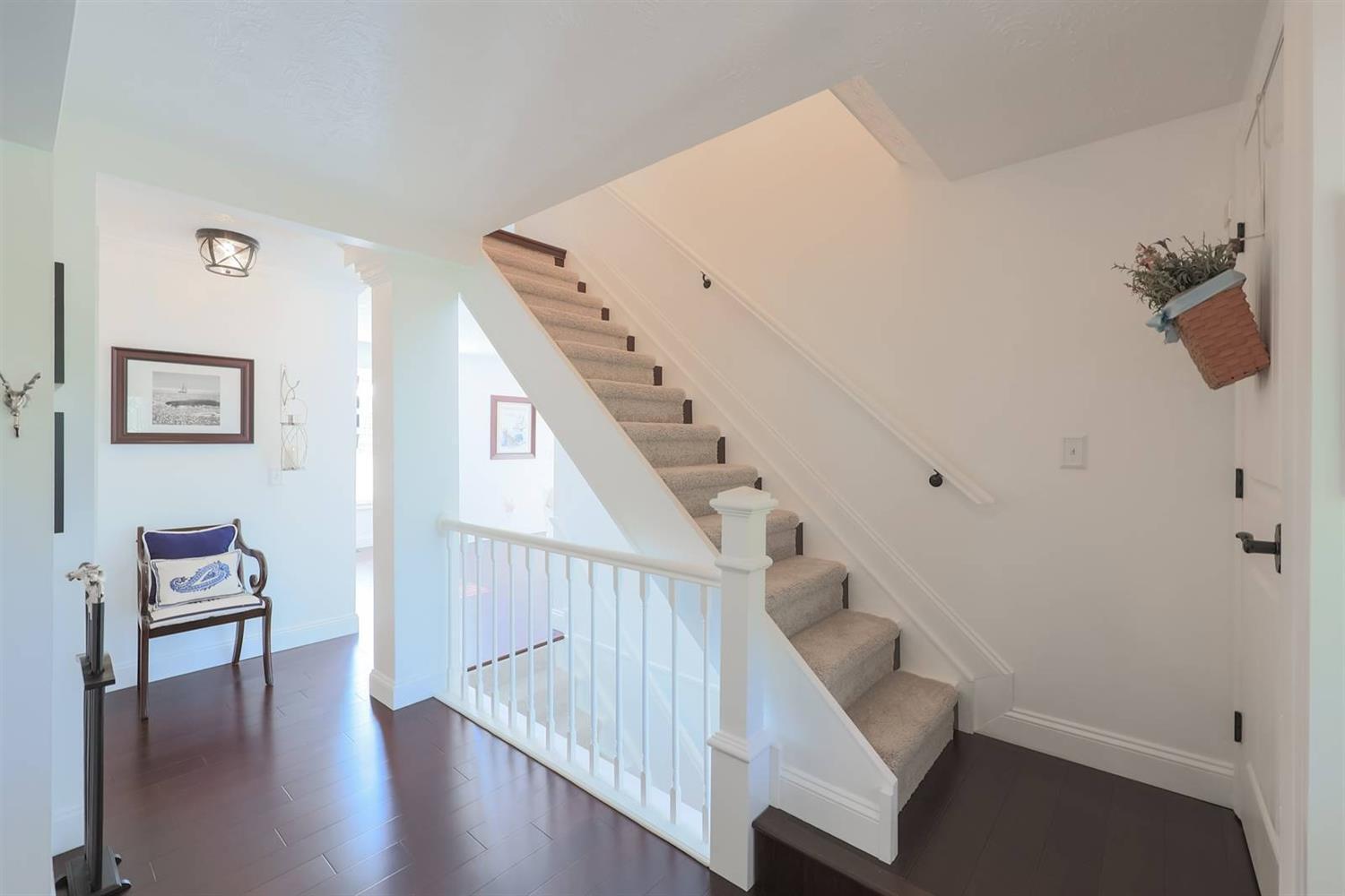 7082 Lighthouse Point Maineville, OH 45039 - Photo 5 of 49 Gallery Image 5