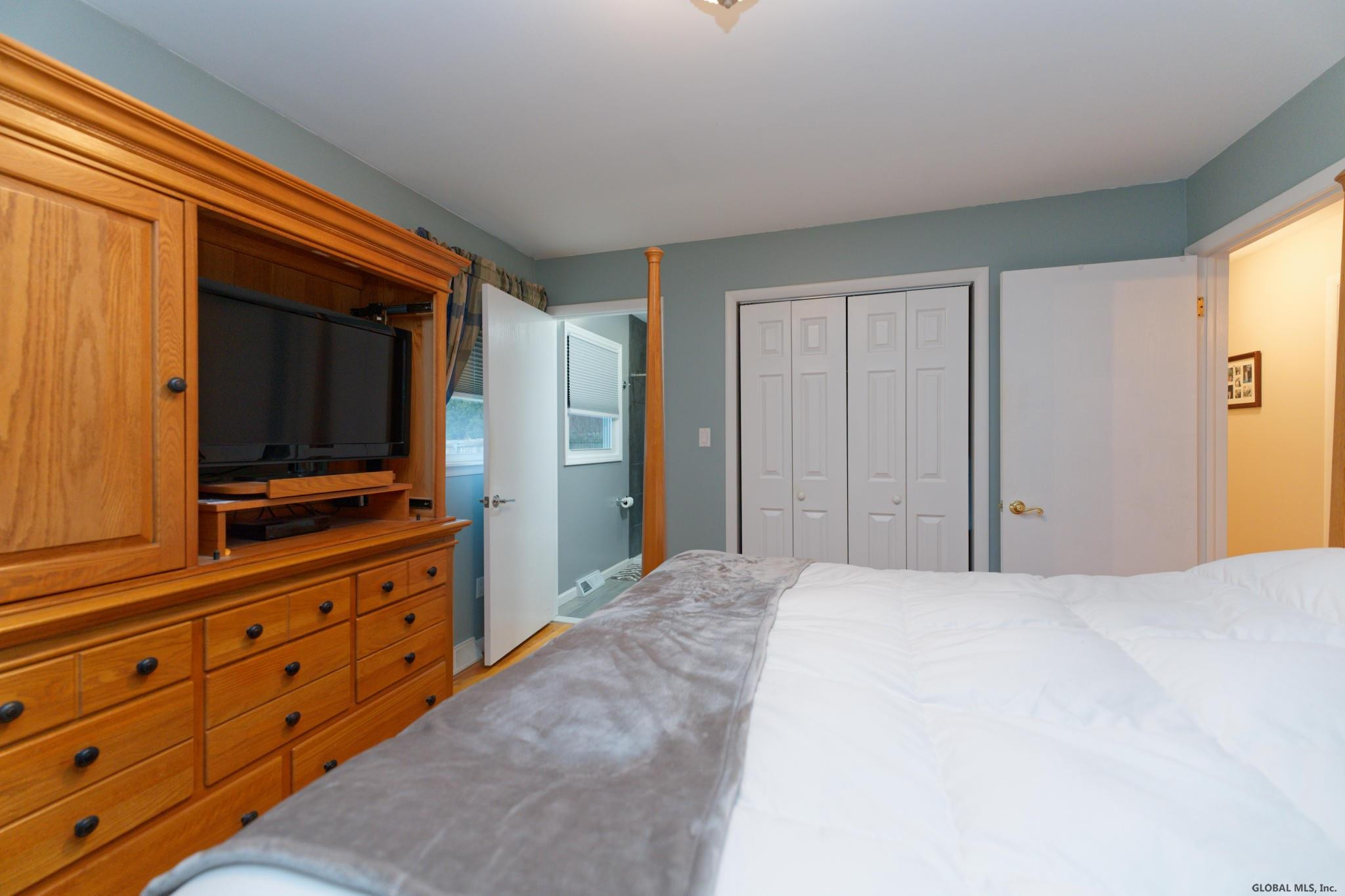 169 Dunsbach Ferry Road Cohoes, NY 12047 - Photo 16 of 30 Photo 17