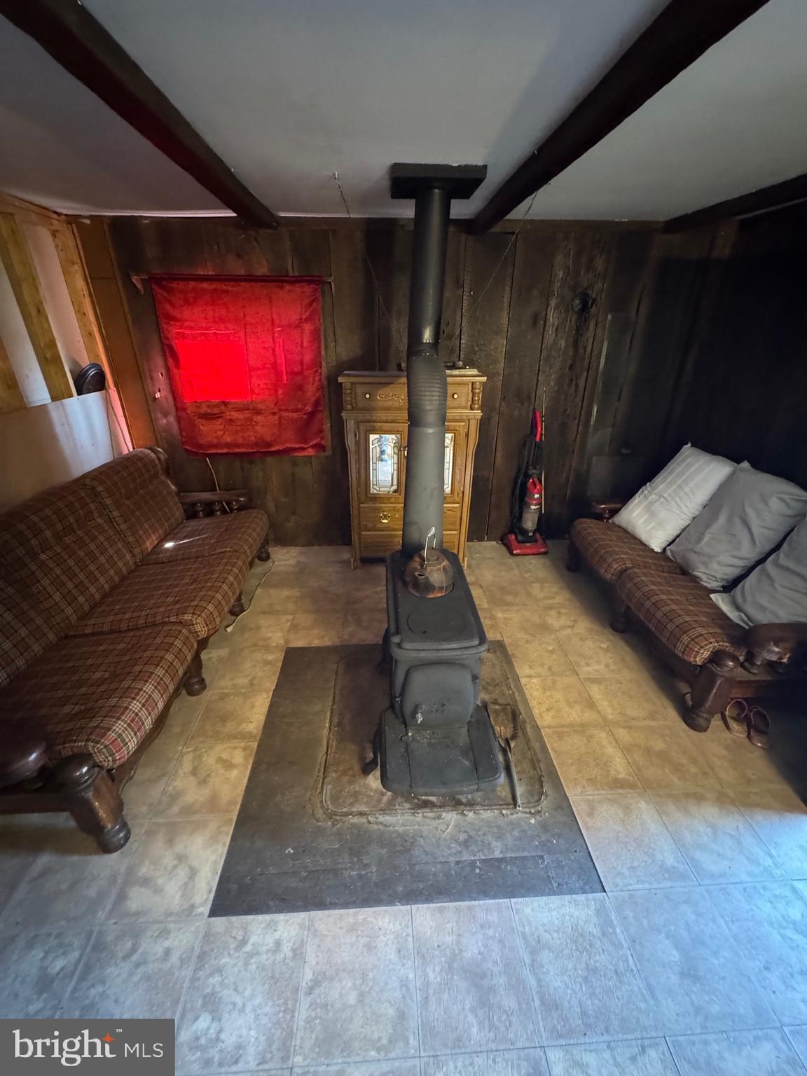 362 Oak Hill Road Moorefield, WV 26836 - Photo 113 of 132 a living room with furniture and a flat screen tv