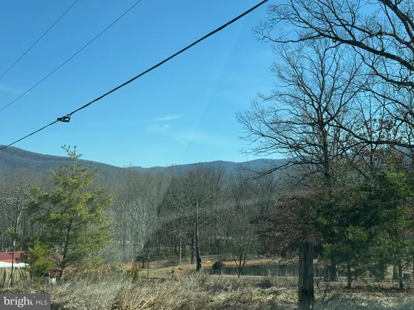 $195,000 | 362 Oak Hill Road, Moorefield, WV 26836