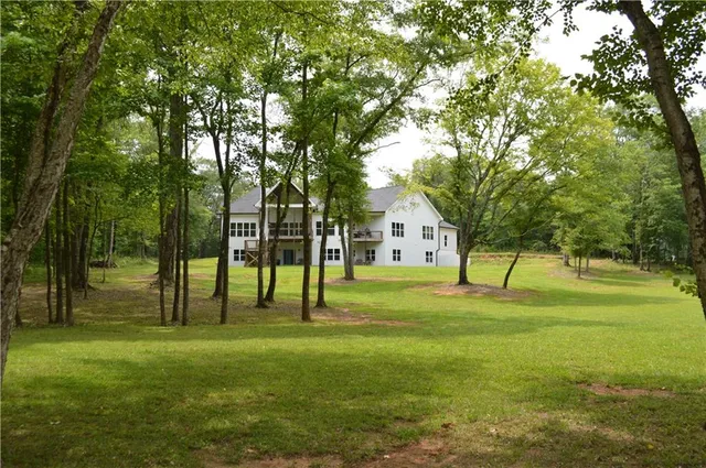 $1,825,000 | 8 Ripplewood Trail, Euharlee, GA 30145