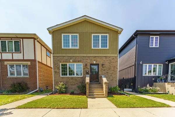 $709,999 | 2030 North 72nd Court, Elmwood Park, IL 60707