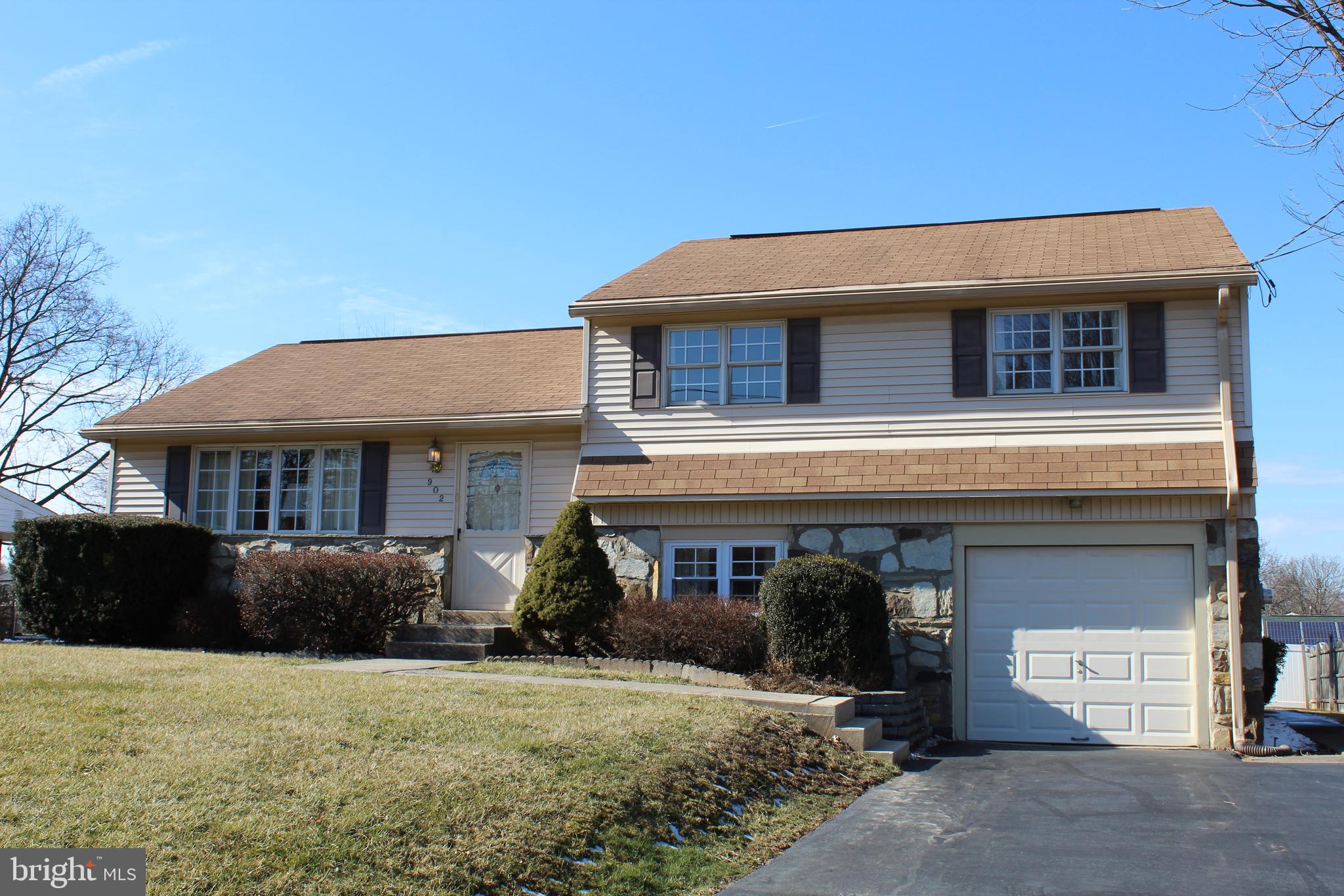 902 Mearns Road Warminster, PA 18974 - Photo 1 of 24 Front Exterior