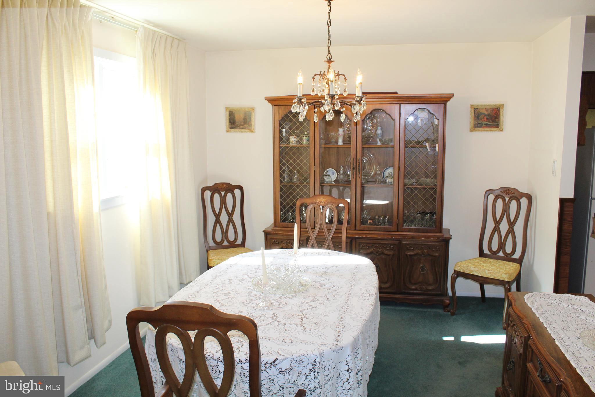 902 Mearns Road Warminster, PA 18974 - Photo 6 of 24 Dining Room