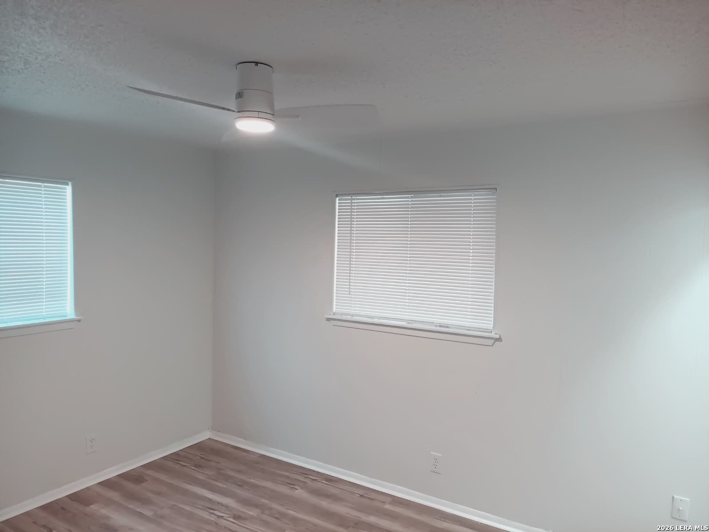 7526 Valley Oak Live Oak, TX 78233 - Photo 9 of 15