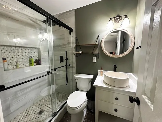 $269,900 | 400 Beverly Avenue, Excelsior Springs, MO 64024