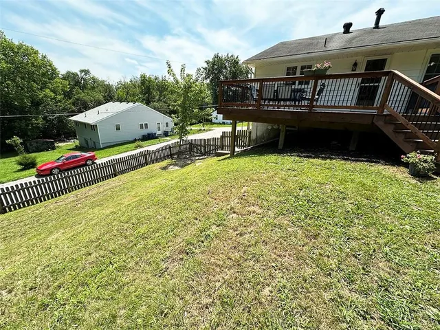 $269,900 | 400 Beverly Avenue, Excelsior Springs, MO 64024