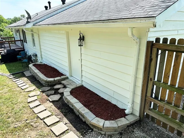 $269,900 | 400 Beverly Avenue, Excelsior Springs, MO 64024