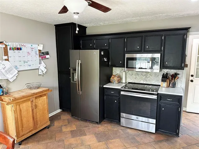 $269,900 | 400 Beverly Avenue, Excelsior Springs, MO 64024