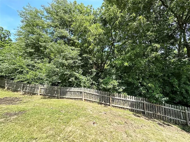 $269,900 | 400 Beverly Avenue, Excelsior Springs, MO 64024