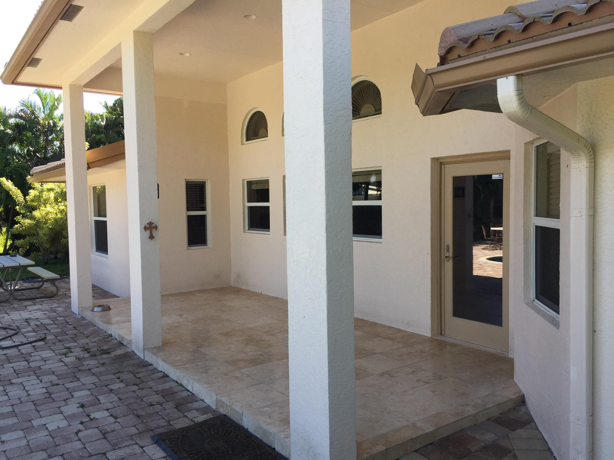 68 Springdale Road Lake Worth, FL 33467 - Photo 5 of 27 IMG_0146