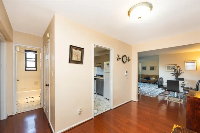 $298,000 | 38-15 149th Street, Unit 1G | Murray Hill - Flushing