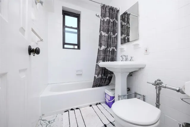 $298,000 | 38-15 149th Street, Unit 1G | Murray Hill - Flushing