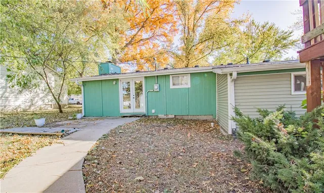 $195,000 | 115 West Marshall Street, Sweet Springs, MO 65351