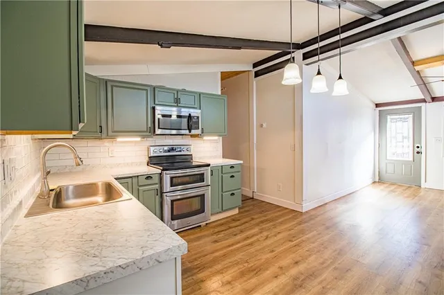 $195,000 | 115 West Marshall Street, Sweet Springs, MO 65351