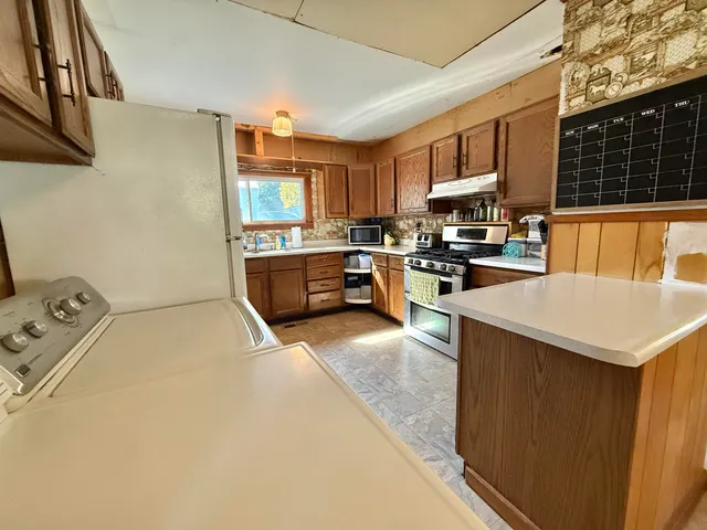 $215,000 | 27 Cedar Street, Fair Haven, VT 05743