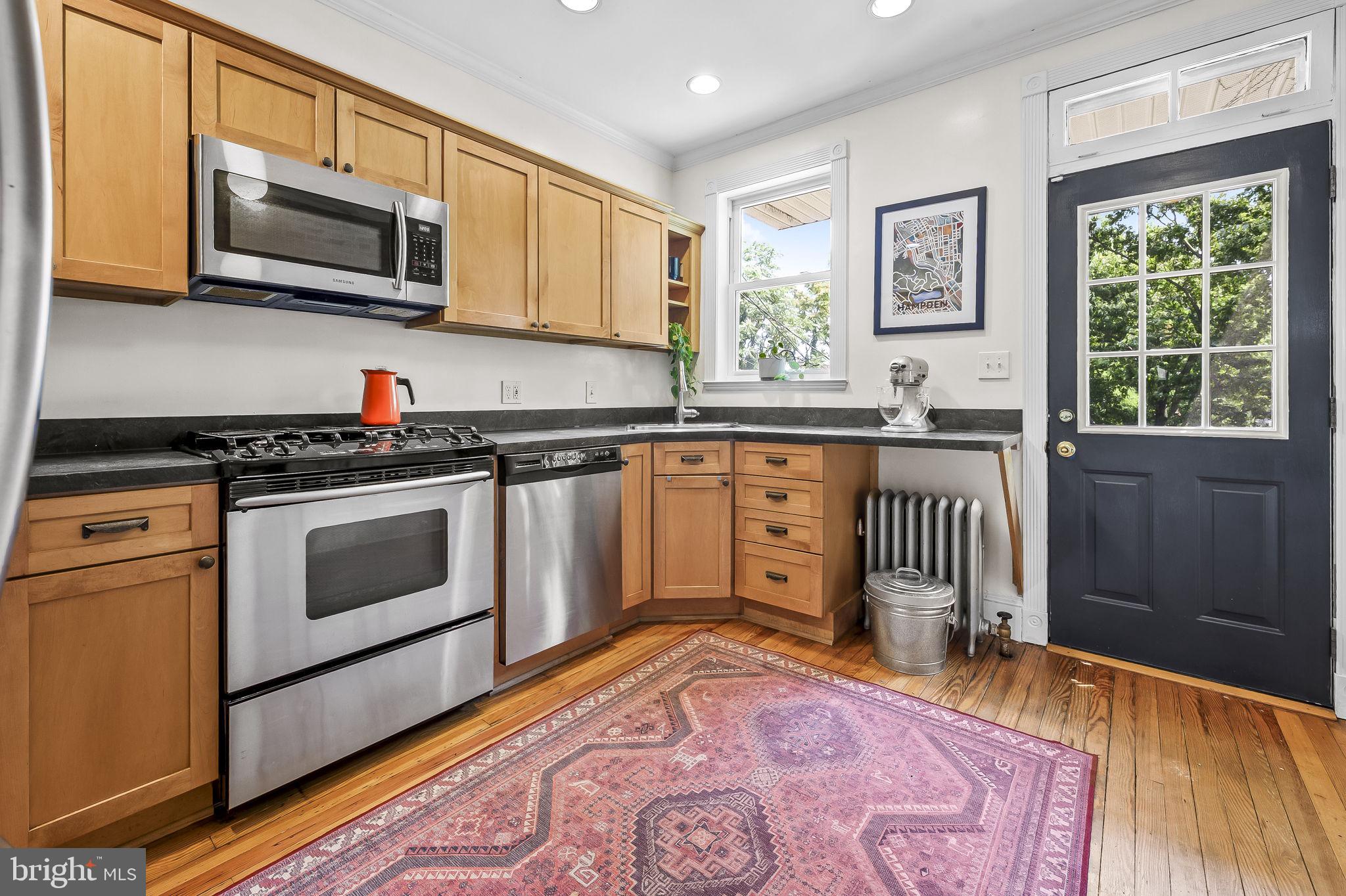 3831 Roland Avenue Baltimore, MD 21211 - Photo 17 of 32 Kitchen