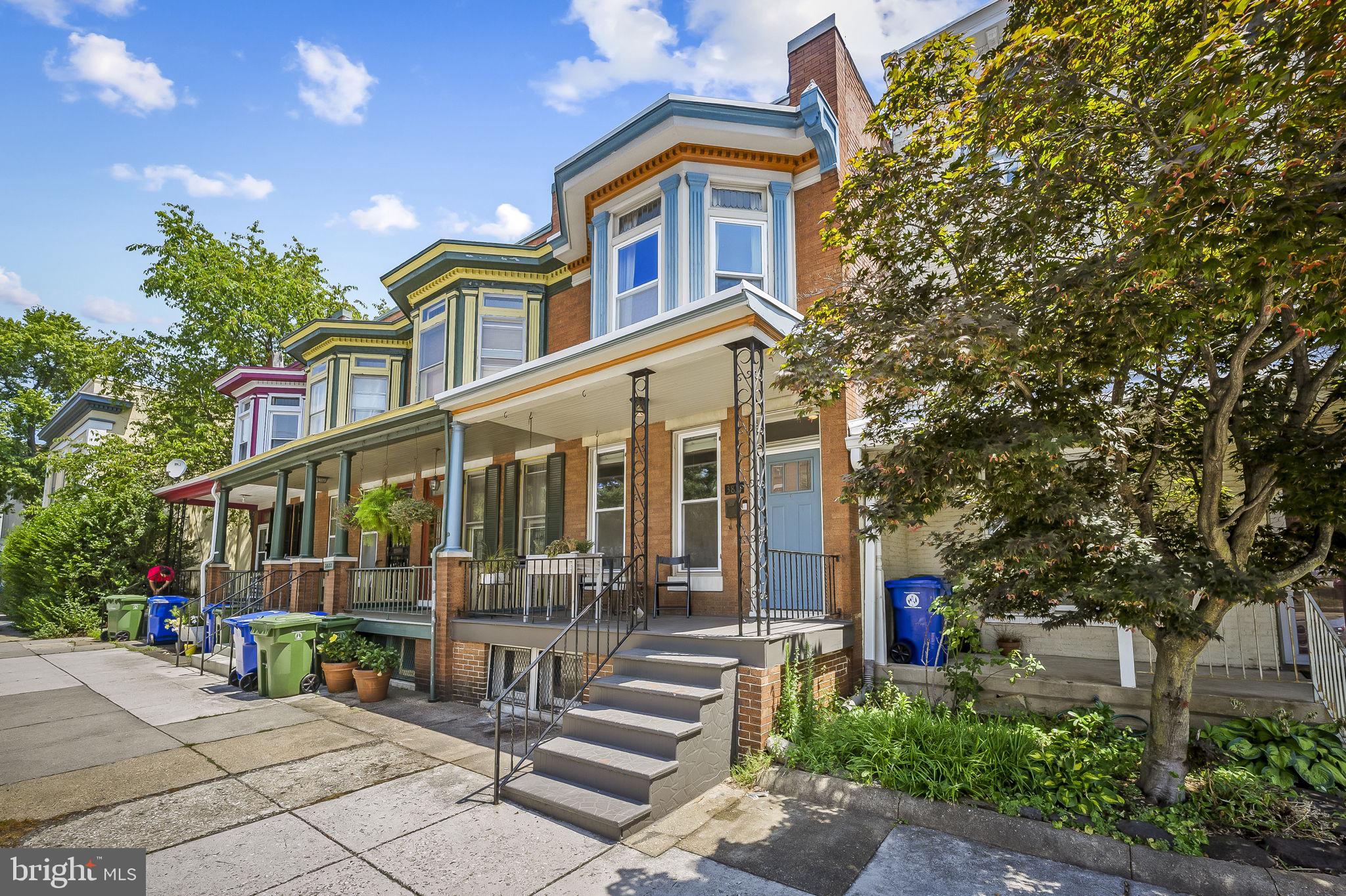 3831 Roland Avenue Baltimore, MD 21211 - Photo 2 of 32 Curbside View