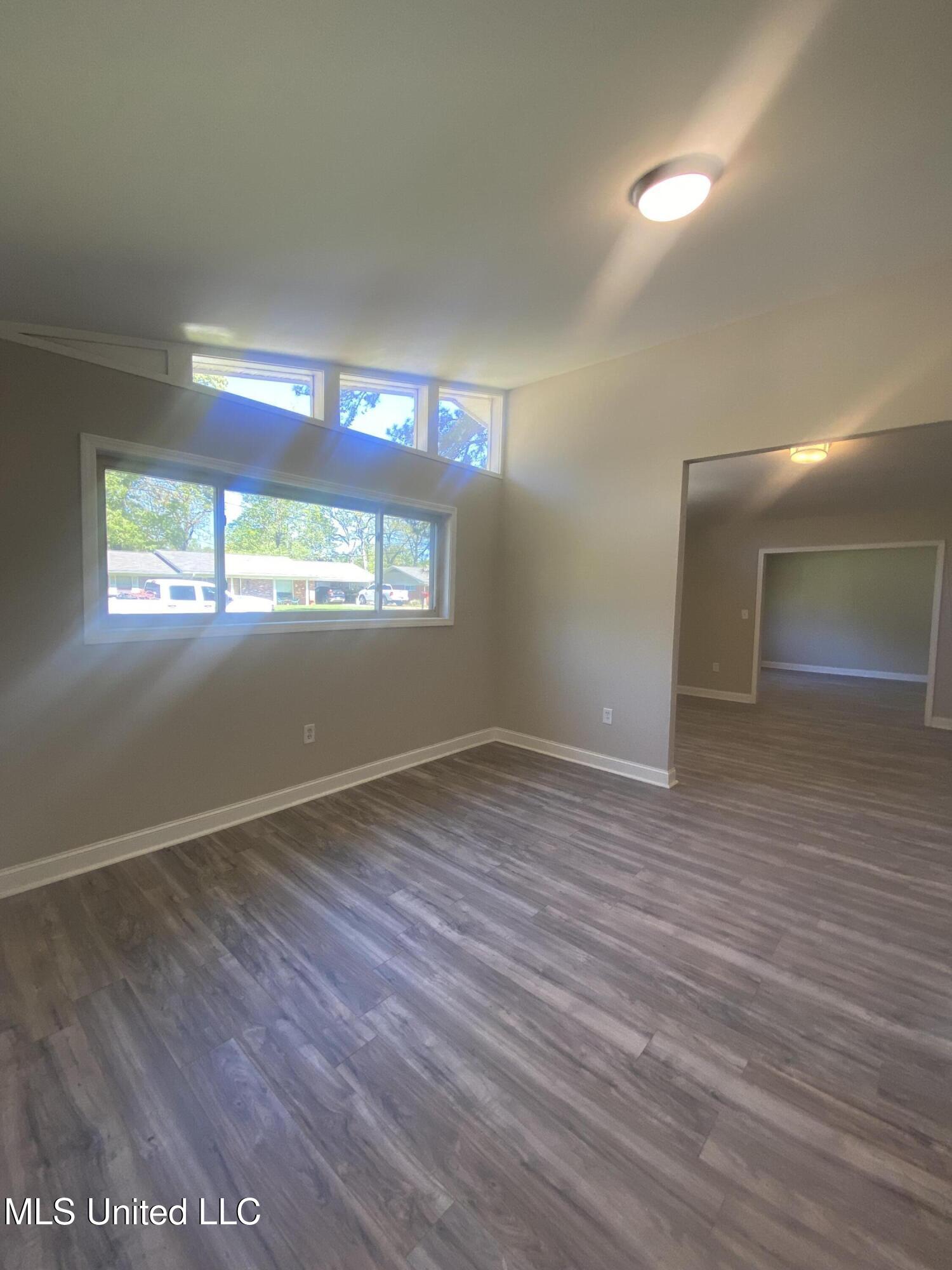 523 Sardis Street Pearl, MS 39208 - Photo 3 of 14 Photo Mar 14 2023, 1 19 35 PM