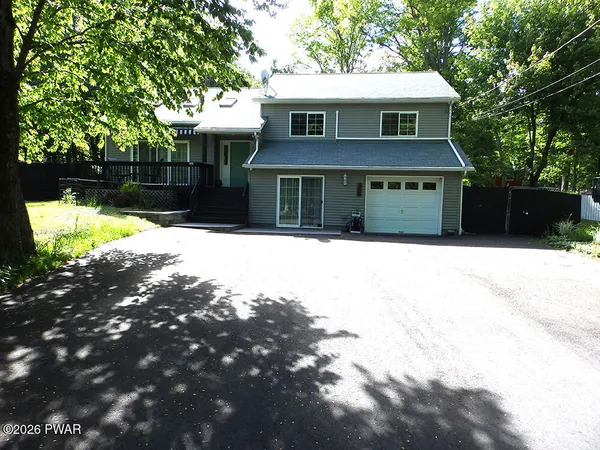 $475,000 | 166 Heather Hill Road, Dingmans Ferry, PA 18328