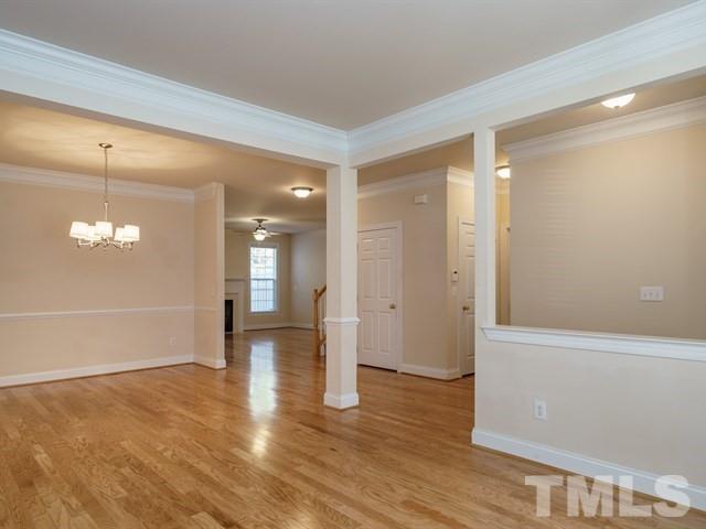 11232 Maplecroft Court Raleigh, NC 27617 - Photo 5 of 25 Gallery Image 5