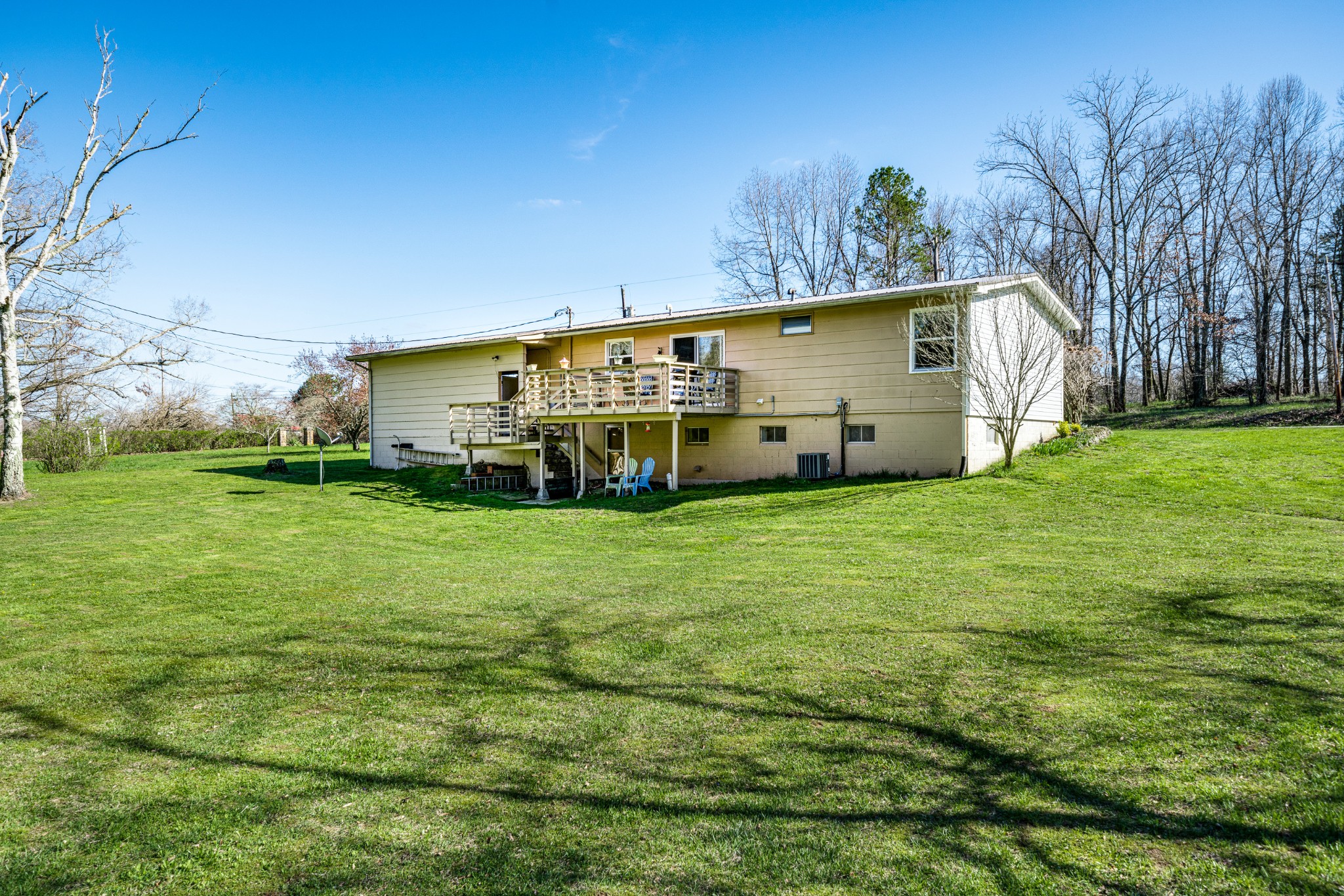 2423 Baseline Road Allardt, TN 38556 - Photo 32 of 38 Gallery Image 32