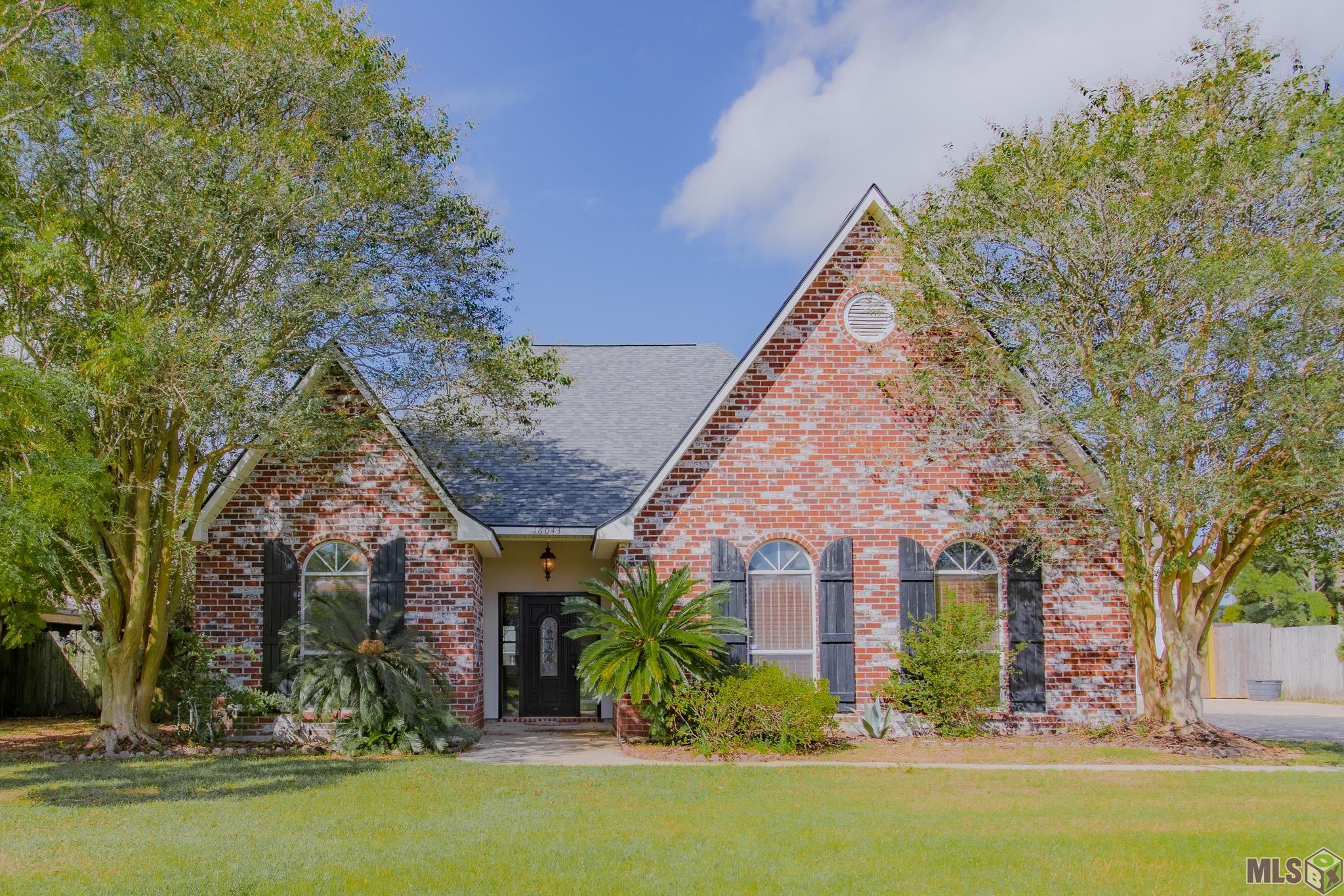 16043 Rawlings Road Prairieville, LA 70769 - Photo 1 of 25 Front Exterior 1