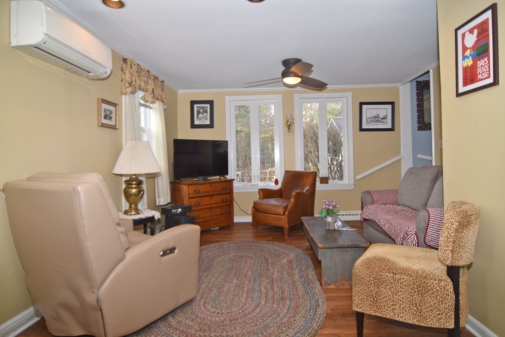 9 Munroe Drive Plainville, MA 02762 - Photo 14 of 28