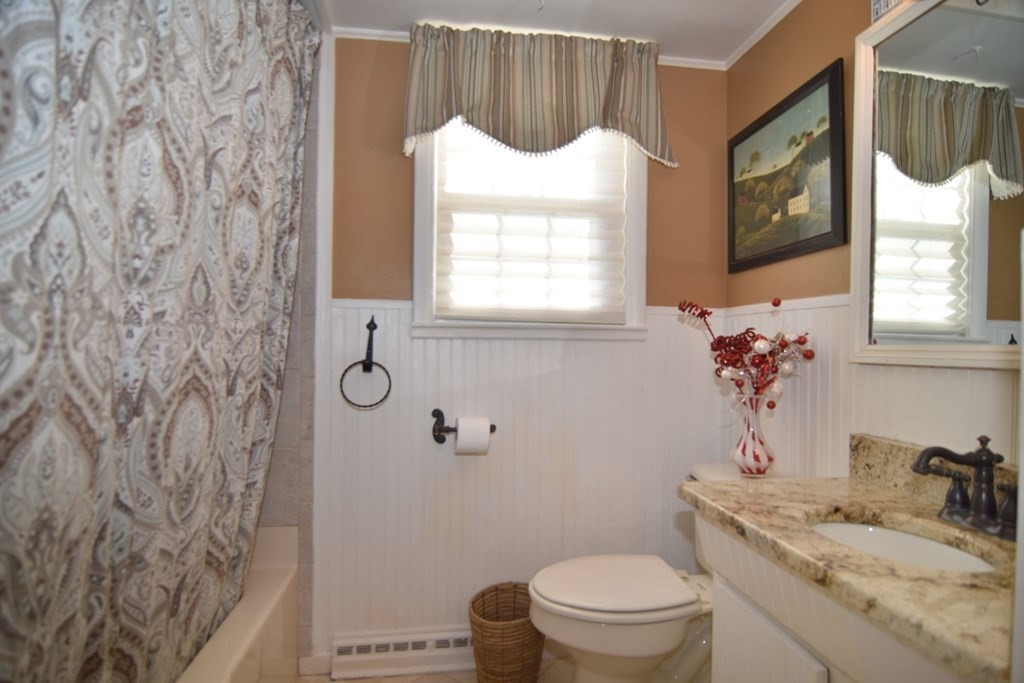 9 Munroe Drive Plainville, MA 02762 - Photo 15 of 28