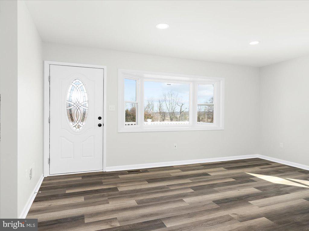 4051 Kump Station Road Taneytown, MD 21787 - Photo 5 of 26
