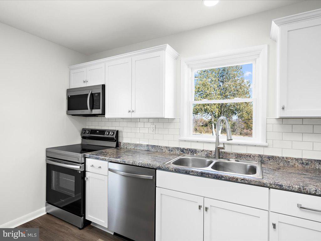 4051 Kump Station Road Taneytown, MD 21787 - Photo 9 of 26
