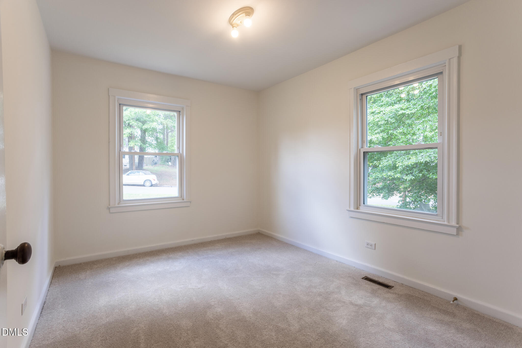 1501 Fairfax Road Durham, NC 27701 - Photo 17 of 21