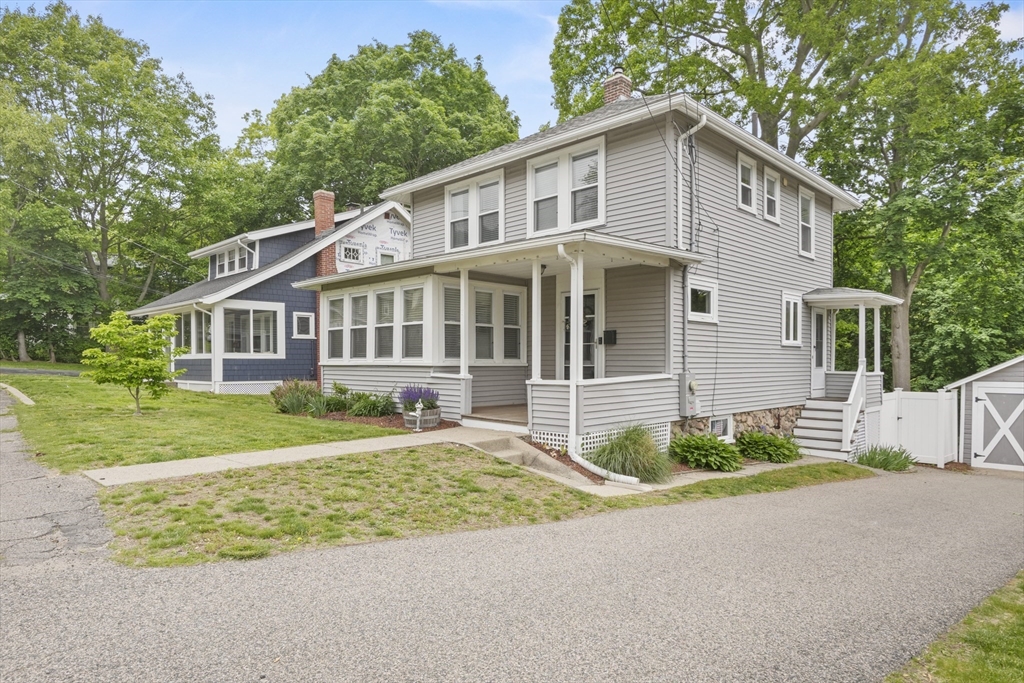 23 Bower Road Braintree, MA 02184 - Photo 3 of 30 Gallery Image 3