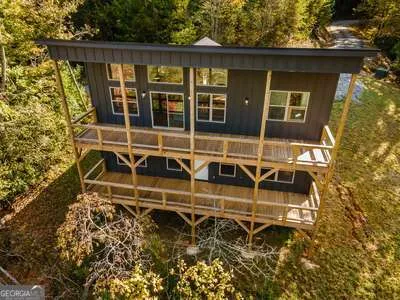 $425,000 | 390 Fiddlers Way, Brasstown, NC 28902