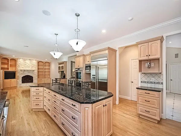 $1,350,000 | 1512 Fox Chase Lane, Pittsburgh, PA 15241