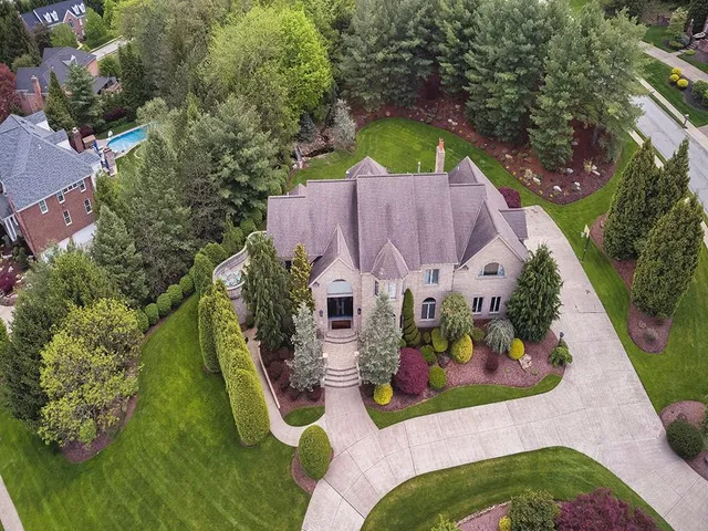 $1,350,000 | 1512 Fox Chase Lane, Pittsburgh, PA 15241