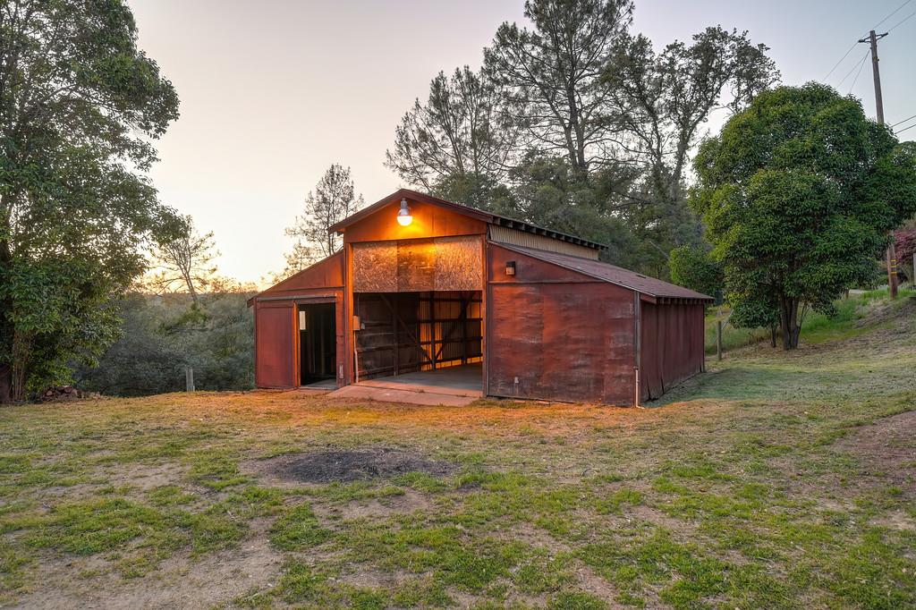 2636 Shirland Tract Road Auburn, CA 95603 - Photo 6 of 67